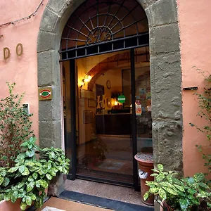 里昂纳尔多酒店